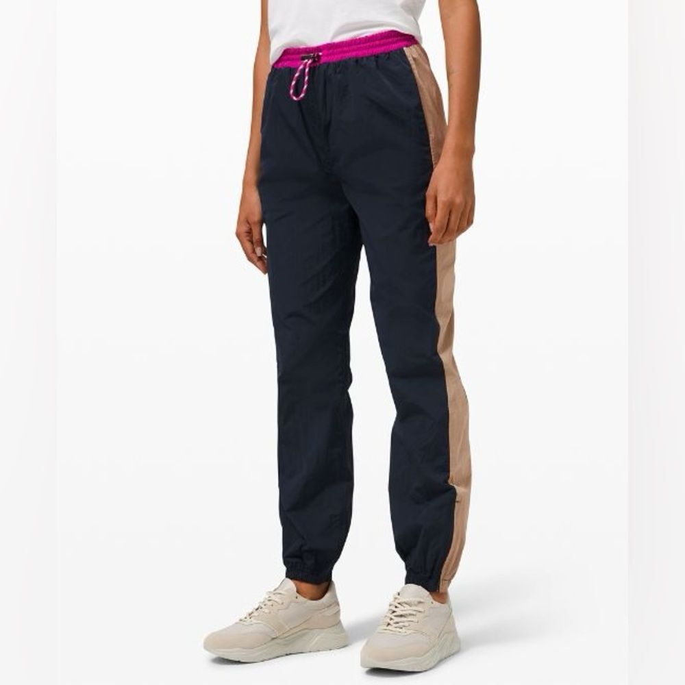 lululemon athletica Navy and Tan Track Pants